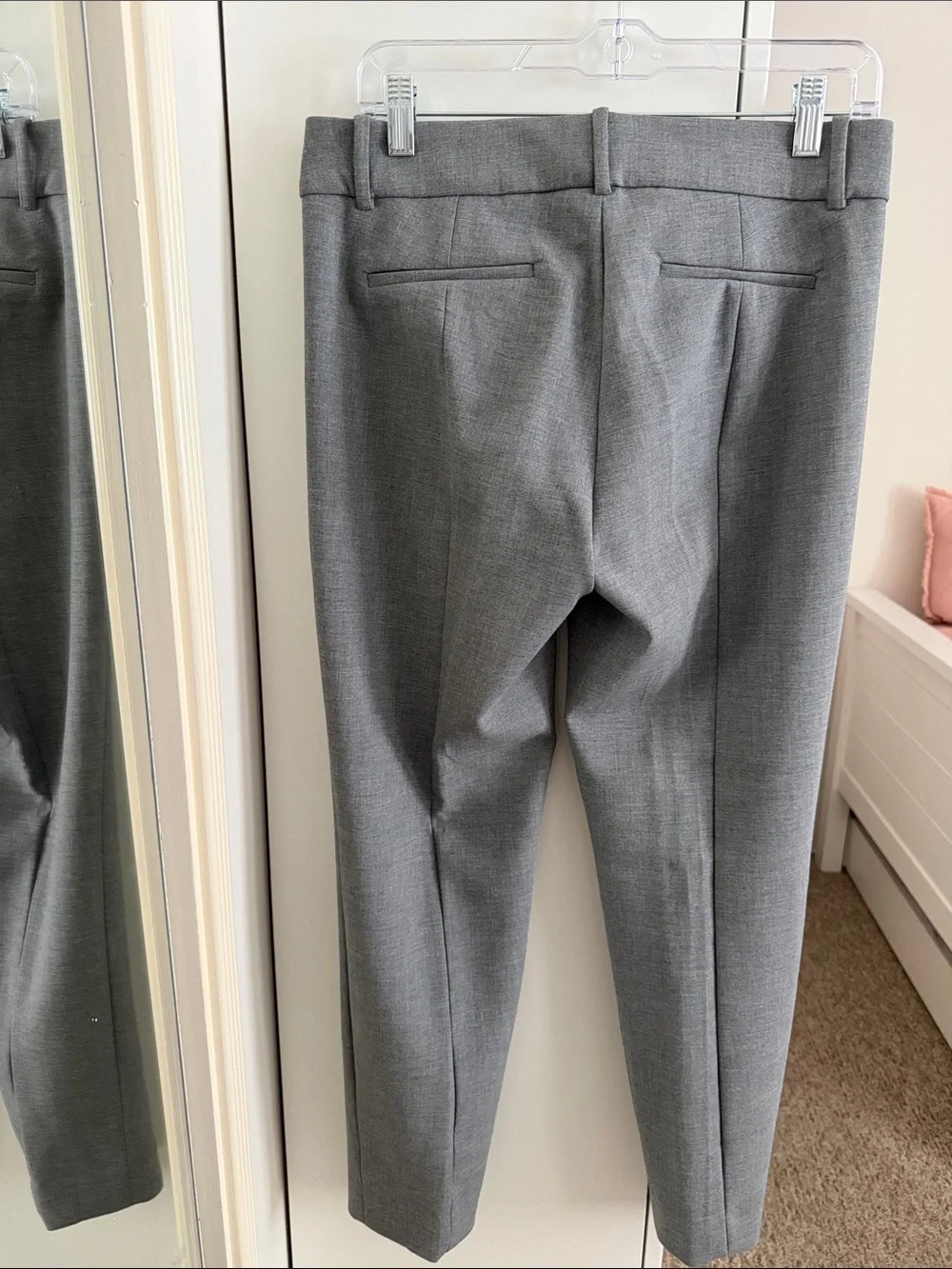 J. Crew 365 Cameron Slim Gray Trousers/Pants. Size: 6
